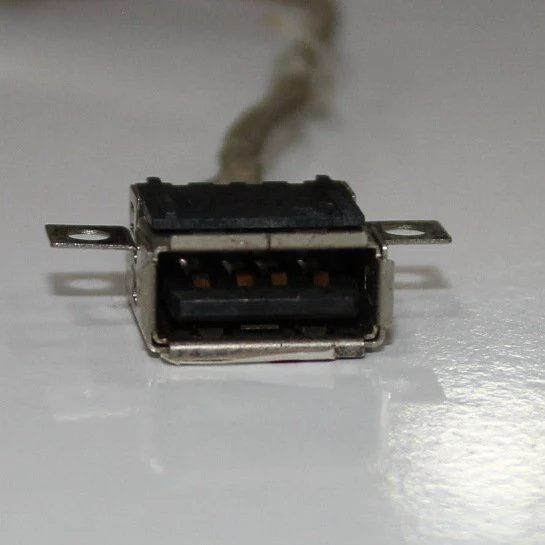 فلت یو اس بی لپ تاپ لنوو مدل G570